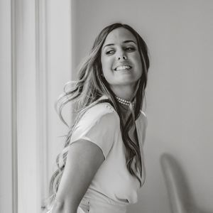 Meet your Posher, Tania